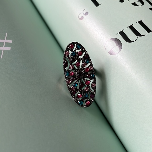 Sparkly Cocktail Adjustable Ring - Picture 4 of 8